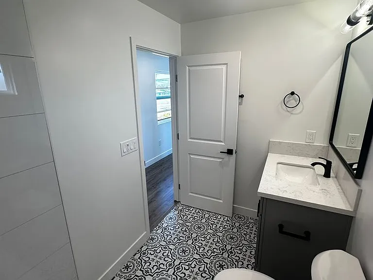 611 Silver Strand Blvd — Photo 63