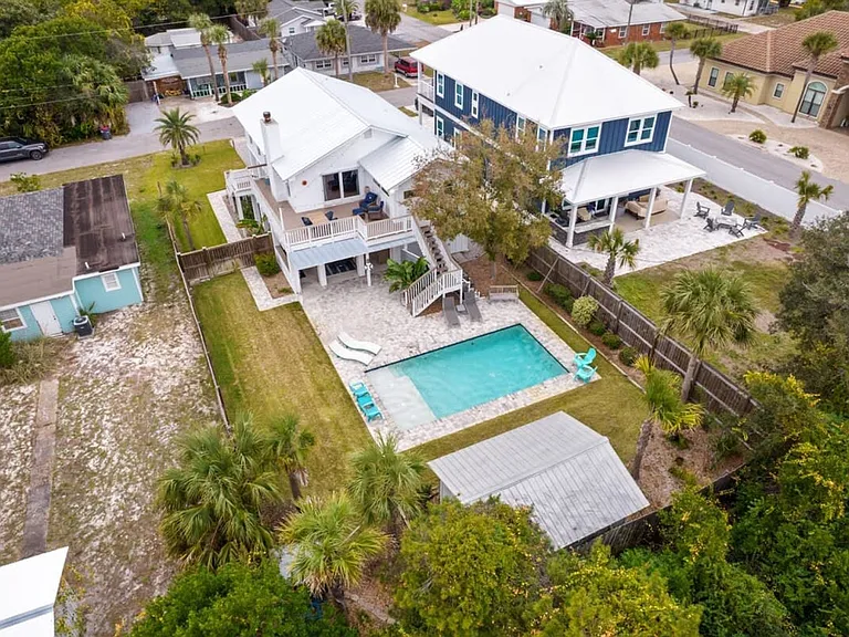 501 Dolphin St #ID1511626P — Photo 31