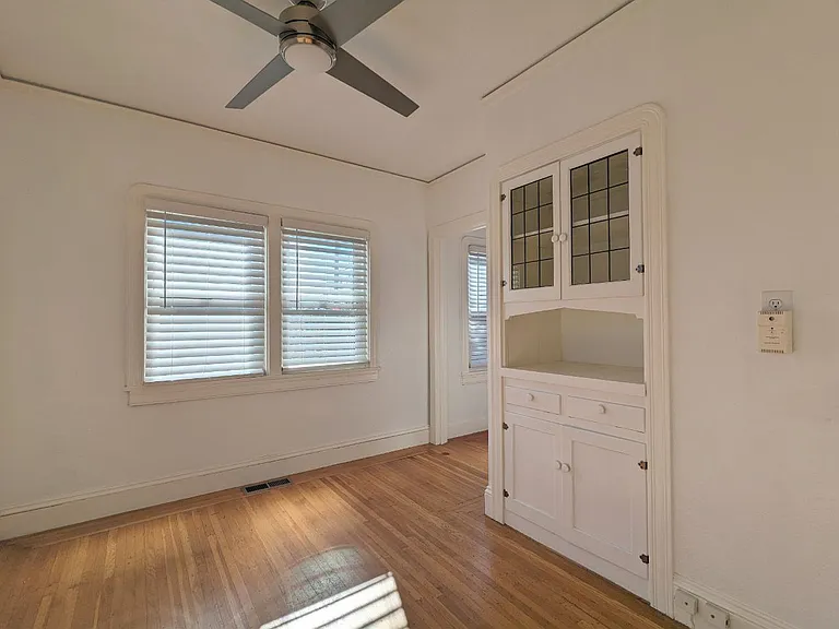 4736 Meldon Ave — Photo 18