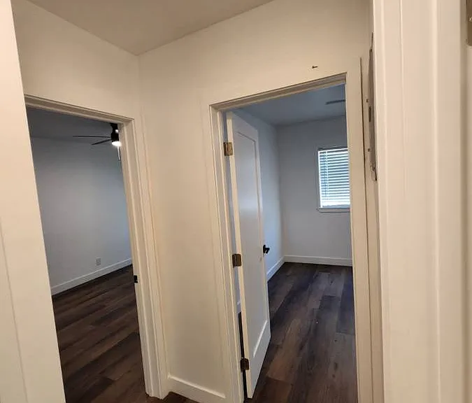 1540 S Orange Grove Ave #4 — Photo 4