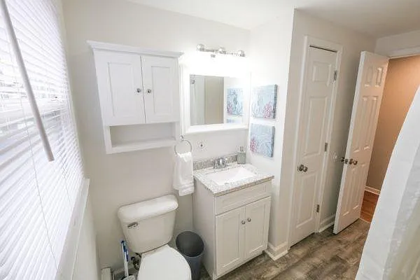 105 N Willow St #6 — Photo 10