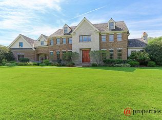 1725 Tallgrass Ln, Lake Forest, IL 60045