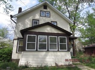 61 College St, Doylestown, OH 44230