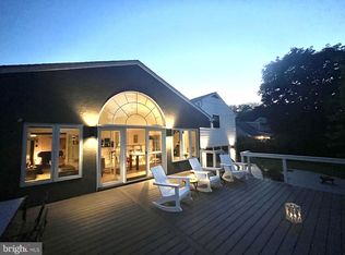 1935 Stone Ridge Ln, Villanova, PA 19085