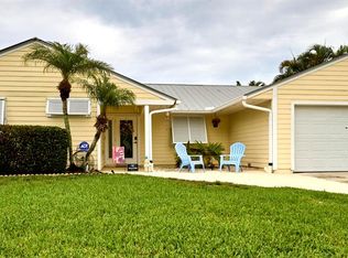2485 NE 16th Ct, Jensen Beach, FL 34957