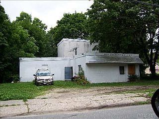 1st image of 506 10th Ave