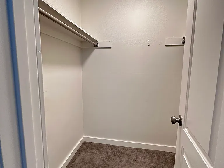 Park Place Apartments — Photo 19