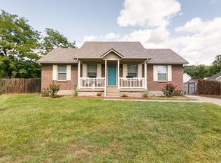 122 Pine Glen Cir, Shepherdsville, KY 40165