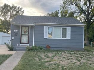 811 Harney Ct, Pierre, SD 57501