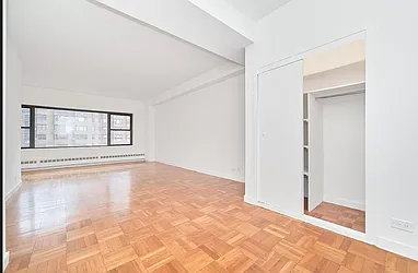 Rented by Living New York