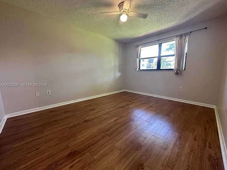 9934 Nob Hill Pl #9934 — Photo 6