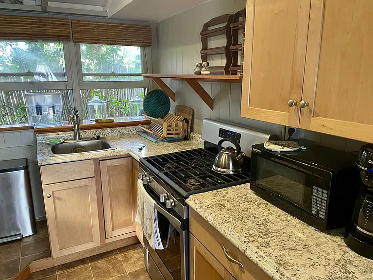 67 Kaliuna St — Photo 8