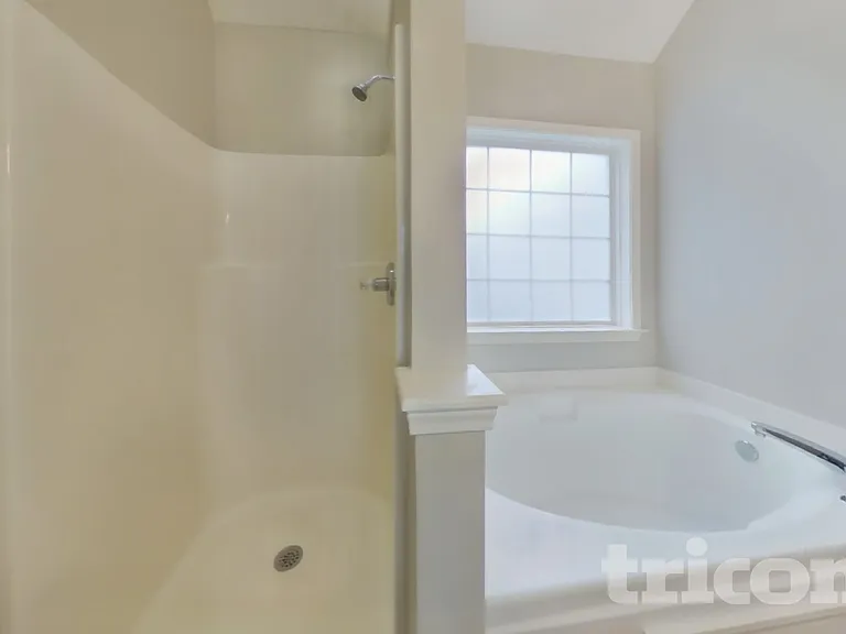 2905 Haddox Pl — Photo 10