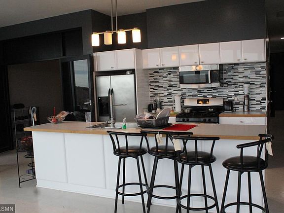 5th image of 5601 Smetana Dr Unit 617
