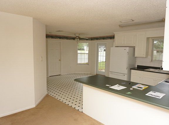 3rd image of 4424 Cranston Cir