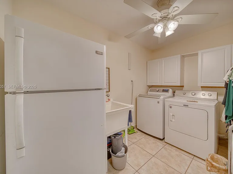 12620 SW 114th Ave — Photo 17