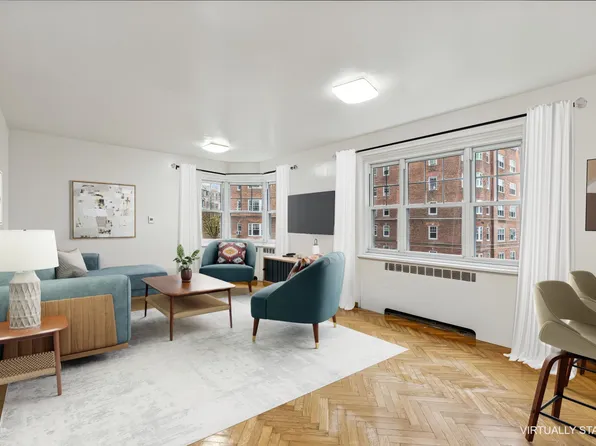 140 Cabrini Boulevard image 1 of 27