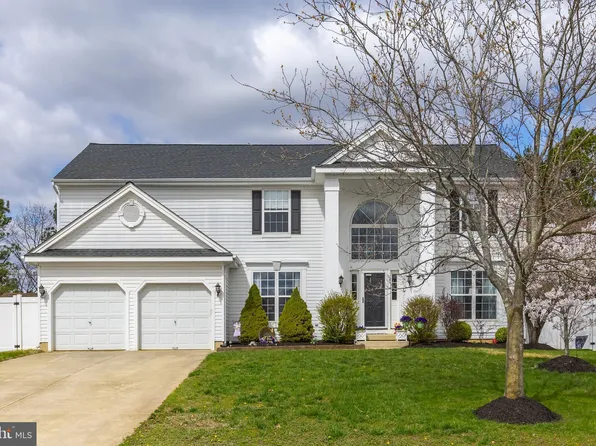 1225 Whispering Woods Dr, Williamstown, NJ 08094