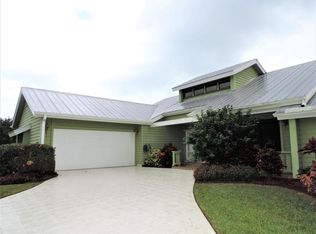 10650 SE Jupiter Narrows Dr, Hobe Sound, FL 33455