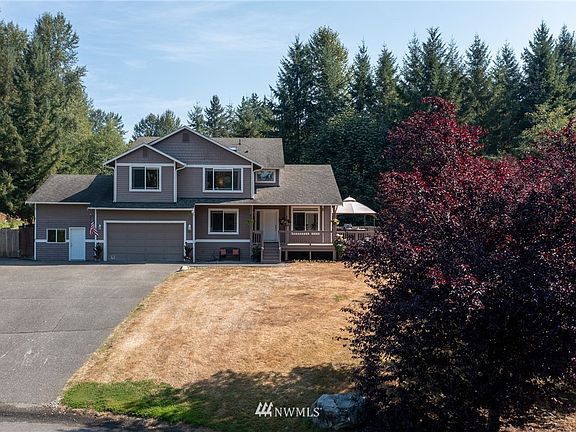 2nd image of 13813 60th St SE