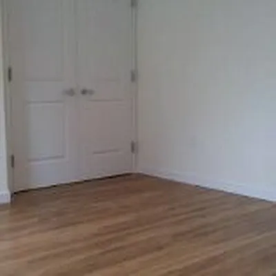 Rented by Astoria Realty | media 12