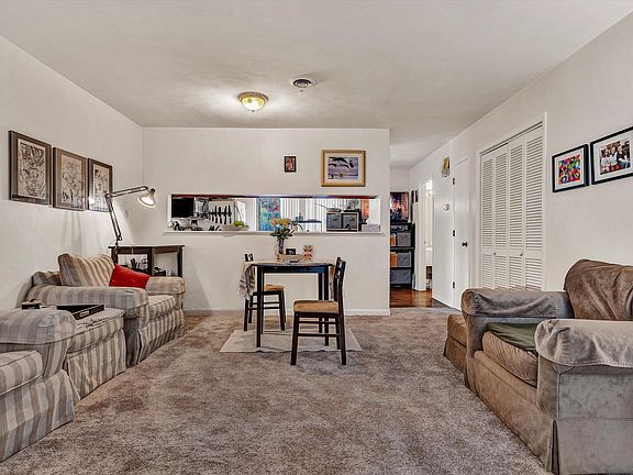 4th image of 7129 Woods Crossing Dr