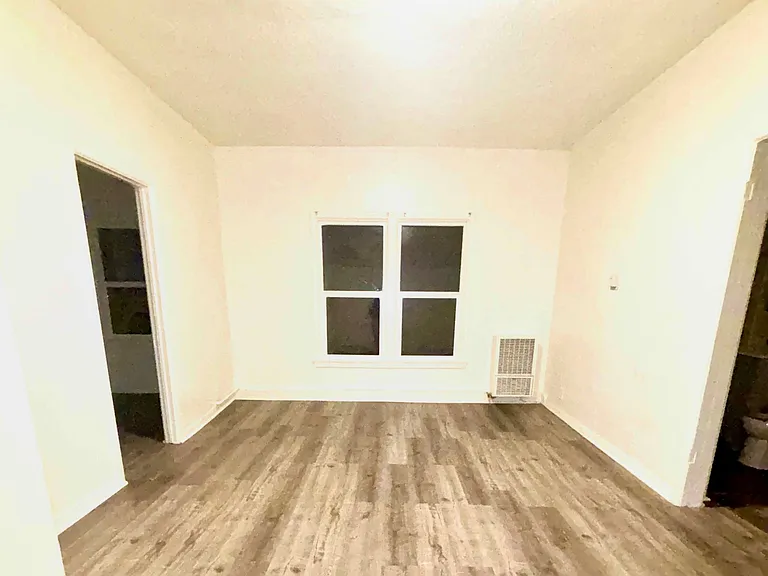 New Remodeled Studios — Photo 5