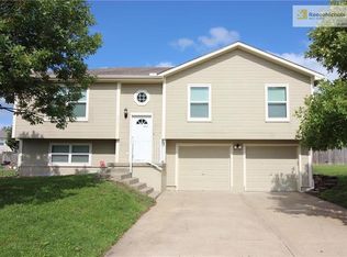 20220 E 17th Street Ct N, Independence, MO 64056