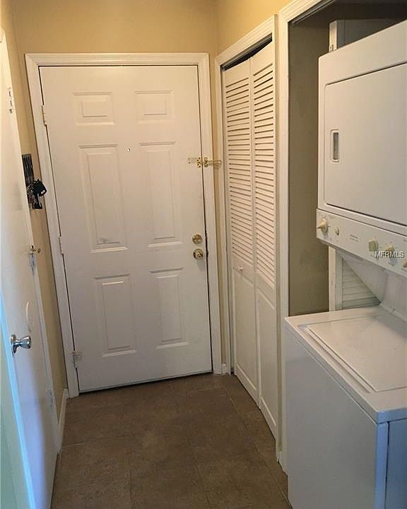 1st image of 6064 Westgate Dr APT 103