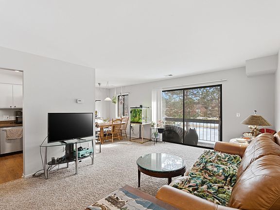 4th image of 33667 Pondview Cir #151