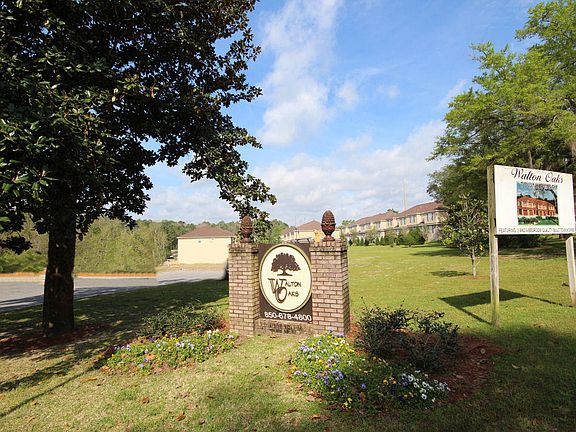 3rd image of 145 Big Oaks Ln Unit 52