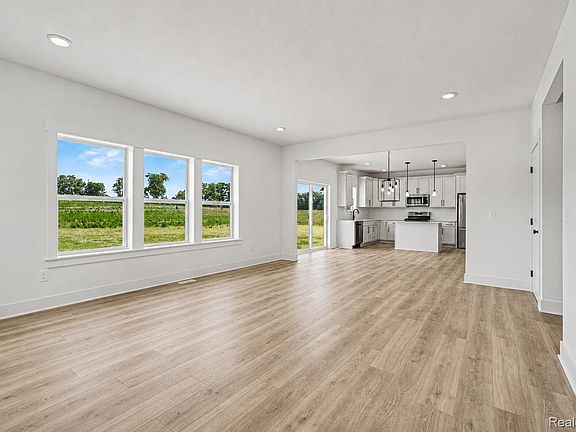 3rd image of 13008 Alyssa Ct