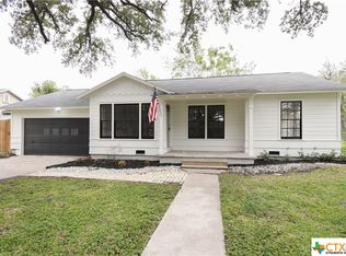 1706 Virginia Ave, Victoria, TX 77901