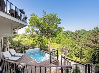 158 Dunn St, Oakville, ON L6J 3E5