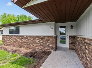 3124 N Bluemound Dr, Appleton, WI 54914