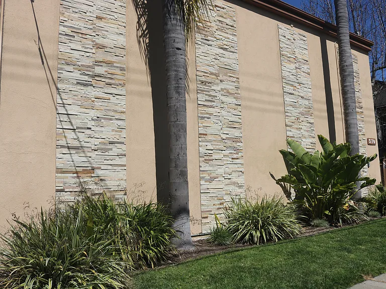370 Avocado St #3 — Photo 17