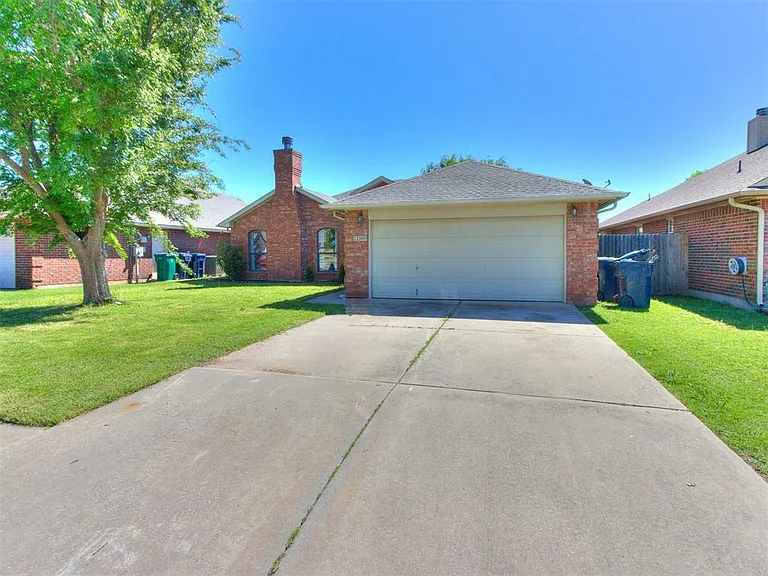 13300 S Robinson Ave — Photo 1