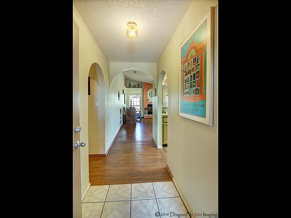 Entry_Foyer