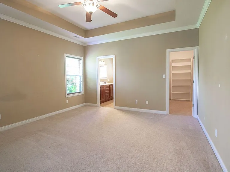 5305 Chamois Dr — Photo 17