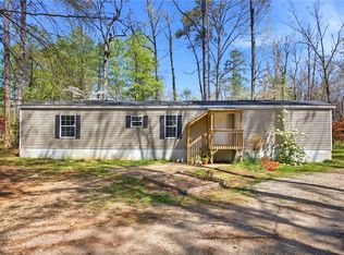 289 Bauknight Rd, Mountain Rest, SC 29664