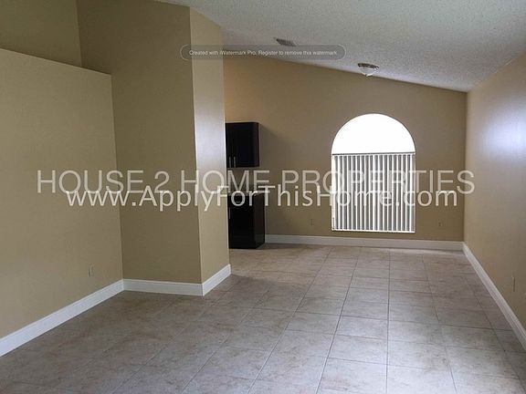 2nd image of 1407 Mohrlake Dr