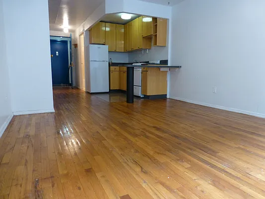 Rented by Charie Properties LLC | media 25