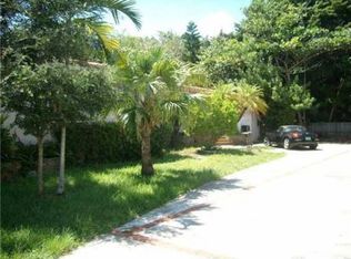 972 NE 93rd St, Miami Shores, FL 33138