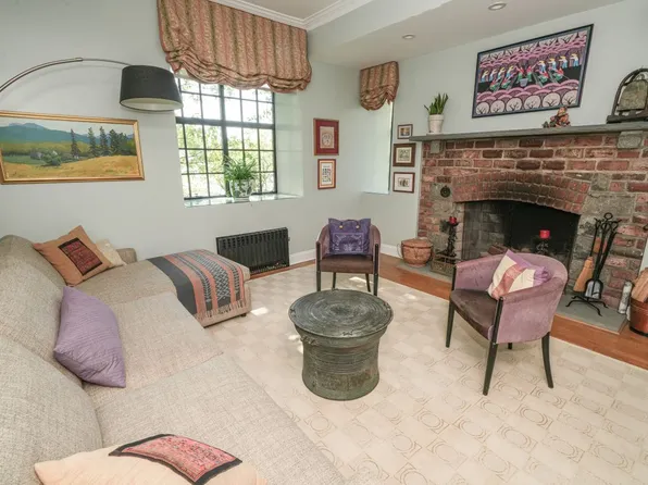 2501 Palisade Avenue image 1 of 22