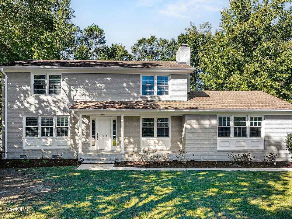 1st image of 121 Chelsea Lane