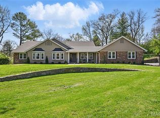 2232 Clifton Forge Dr, Saint Louis, MO 63131