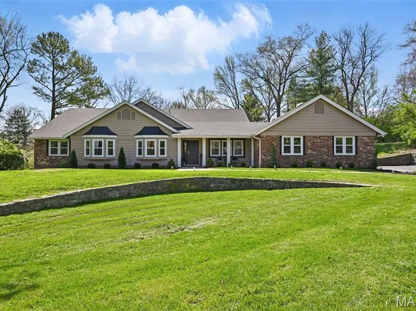 2232 Clifton Forge Dr, Saint Louis, MO 63131