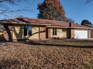 2747 W Maplewood St, Springfield, MO 65807