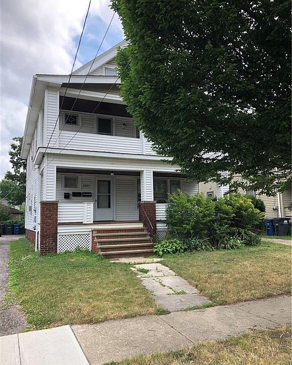 1st image of 1427 Wyandotte Ave