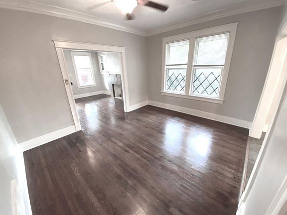 4th image of 785 N Willett St